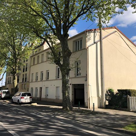 Vaujours Appartement Chaleureux -Paris-Cdg-Rer B-Parc Des Expos De Villepinte-Disneyland-Asterix-Stade De France- מראה חיצוני תמונה